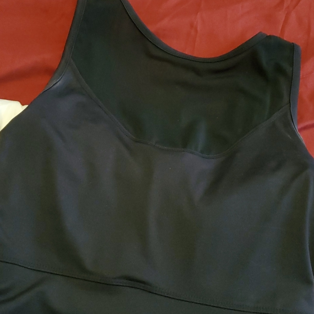 XS Athletic Dress W Front Zip & Shorts - Joe Fresh - Picture 5 of 7